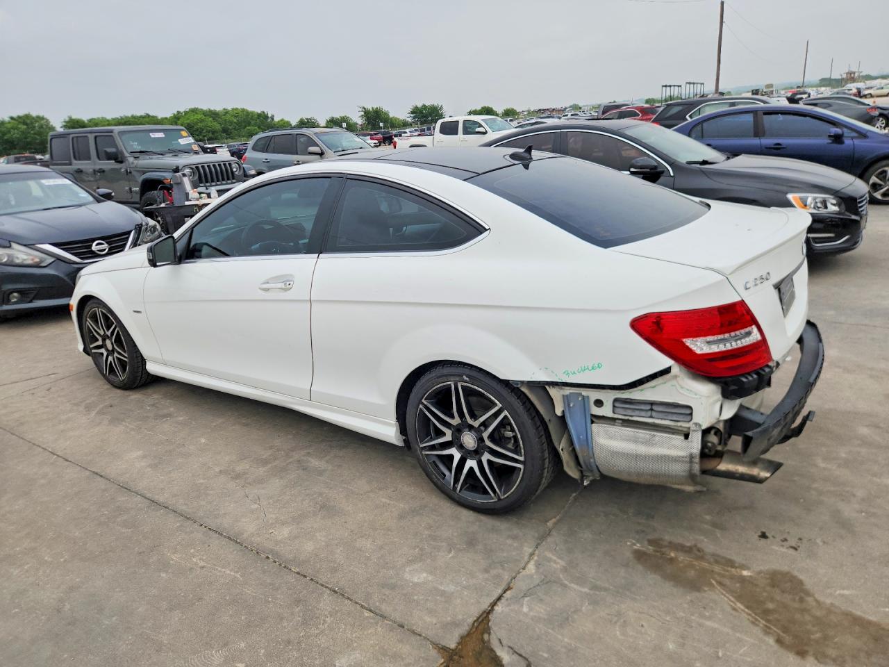 2014 MERCEDES-BENZ C C250