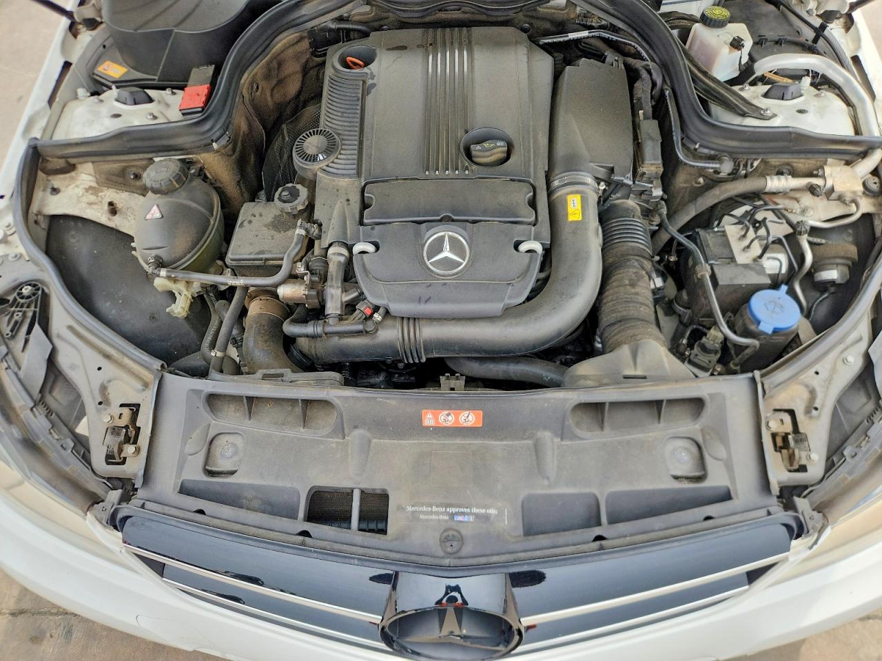 2014 MERCEDES-BENZ C C250