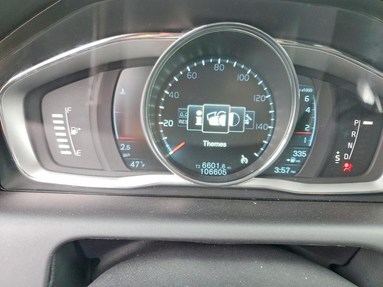 2015 VOLVO XC60 Premier (non R design)
