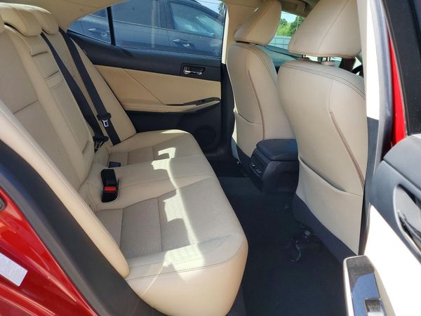 2015 LEXUS IS 250