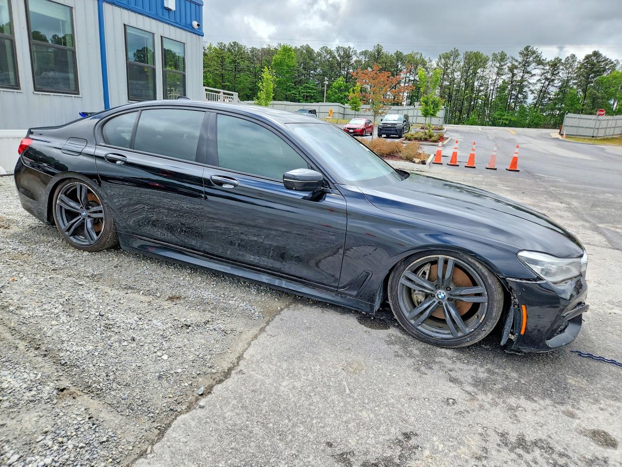 2018 BMW 750