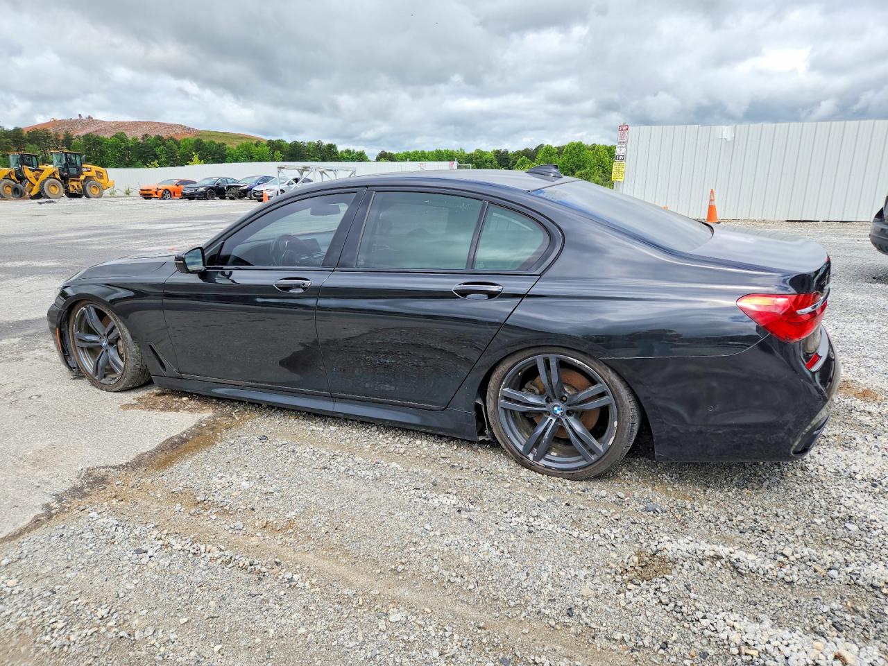2018 BMW 750