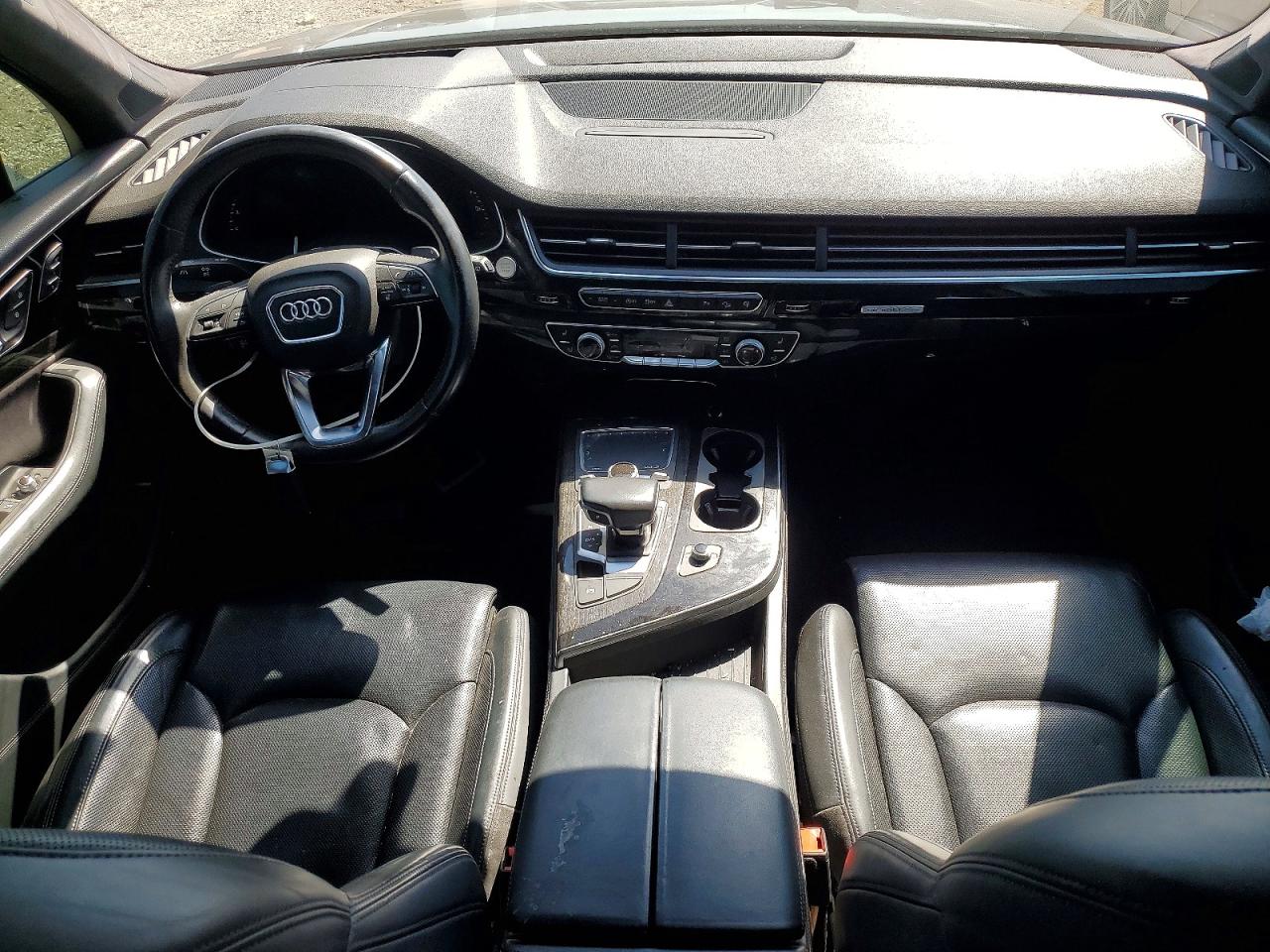 2017 AUDI Q7 quattro Prestige