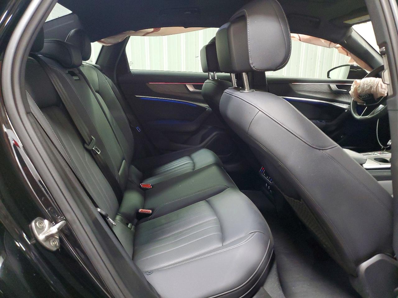 2024 AUDI A6 quattro Premium Plus