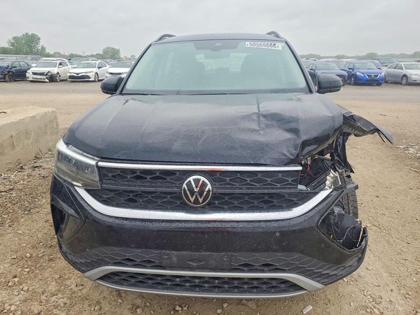 2024 VOLKSWAGEN TAOS 4Motion S