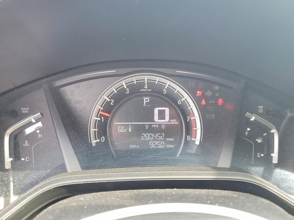 2017 HONDA CRV LX