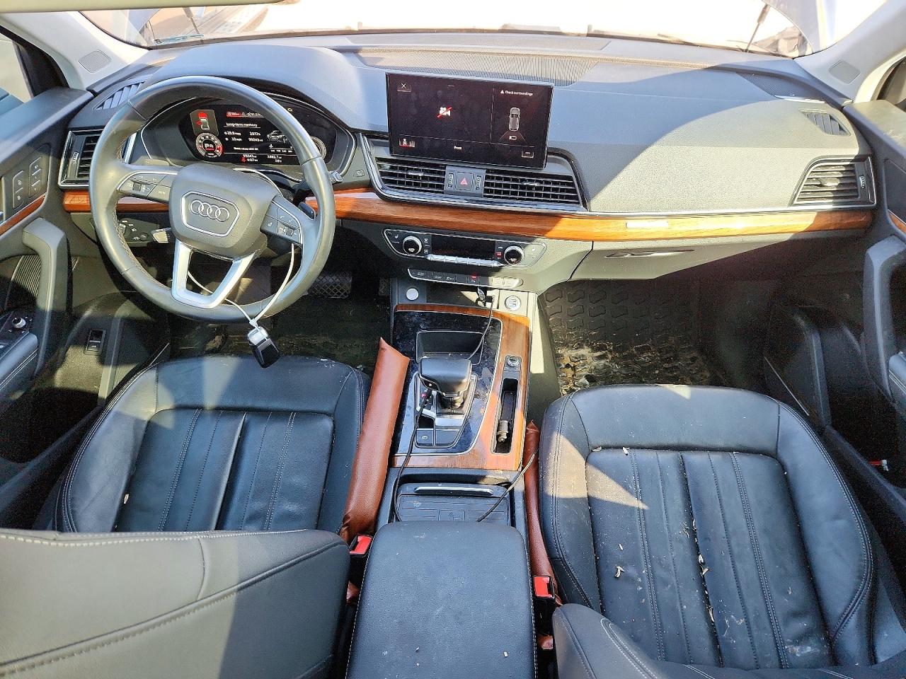 2021 AUDI Q5 quattro Premium Plus