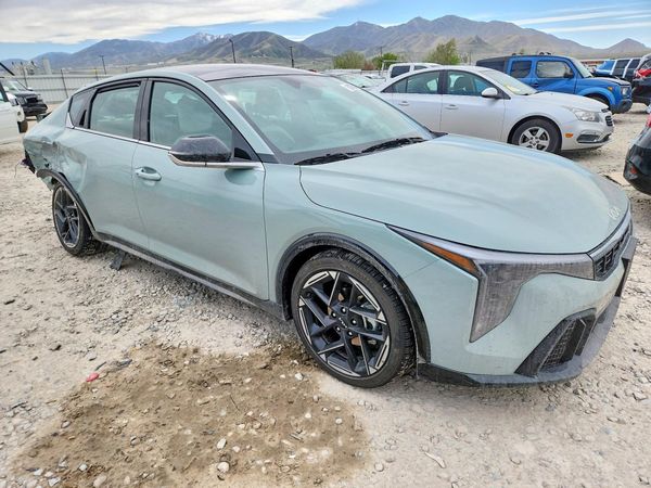 2026 KIA K4