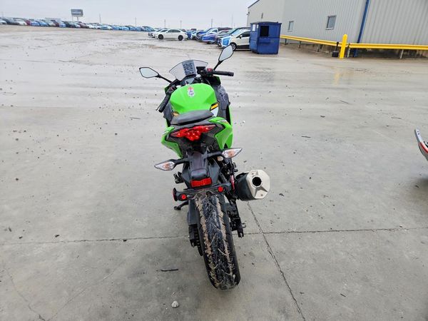 2025 KAWASAKI EX500