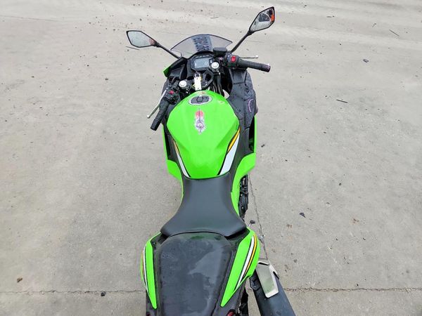 2025 KAWASAKI EX500
