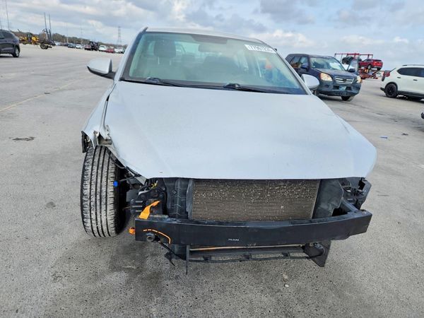 2017 HYUNDAI ELANTRA SE Base