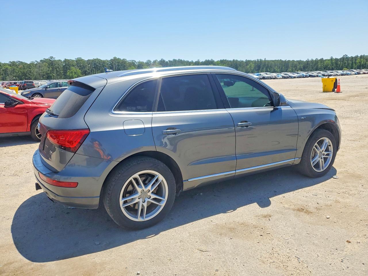 2014 AUDI Q5