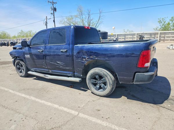 2018 RAM 1500 ST CREW CAB 4X2