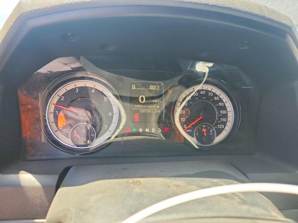2018 RAM 1500 ST CREW CAB 4X2