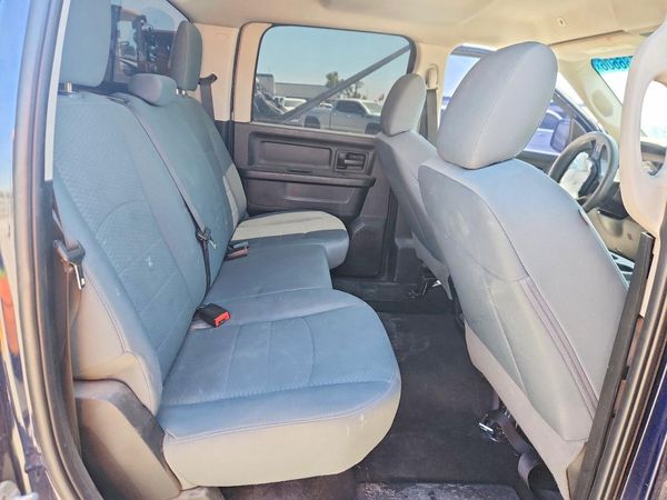 2018 RAM 1500 ST CREW CAB 4X2