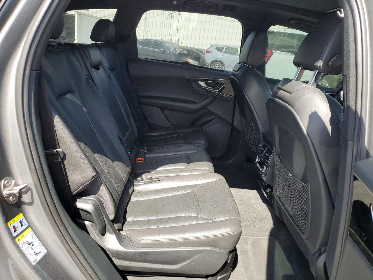 2017 AUDI Q7 quattro Premium Plus