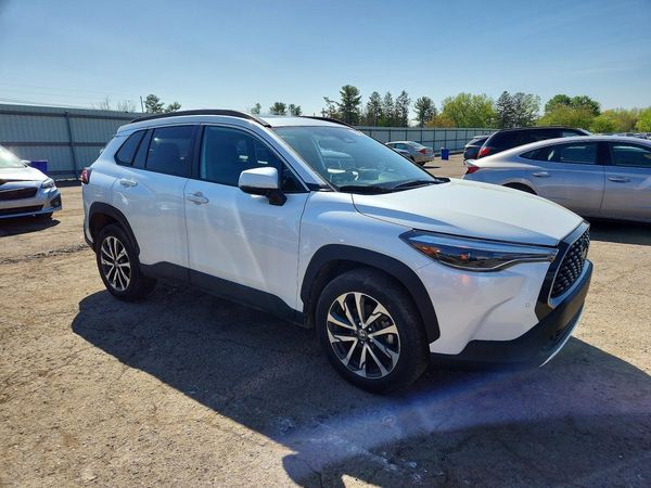 2023 TOYOTA COROLLA CROSS