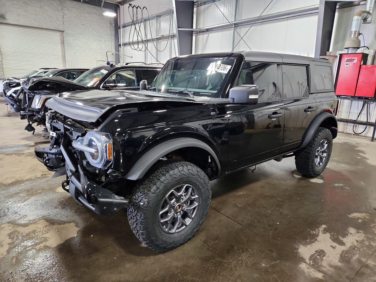 2022 FORD BRONCO