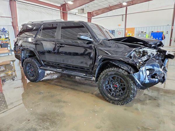 2018 TOYOTA 4RUNNER