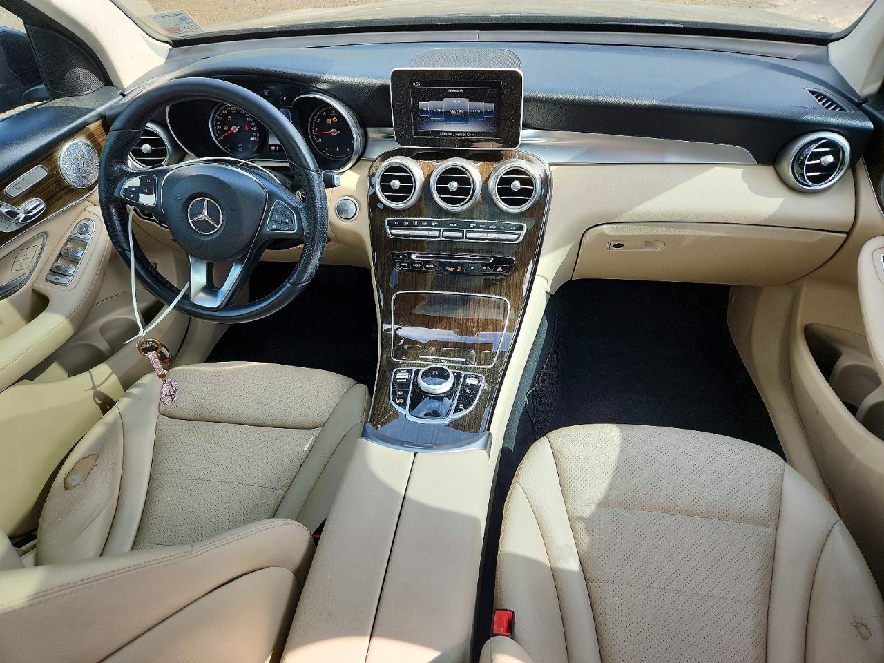 2019 MERCEDES-BENZ GLC GLC300