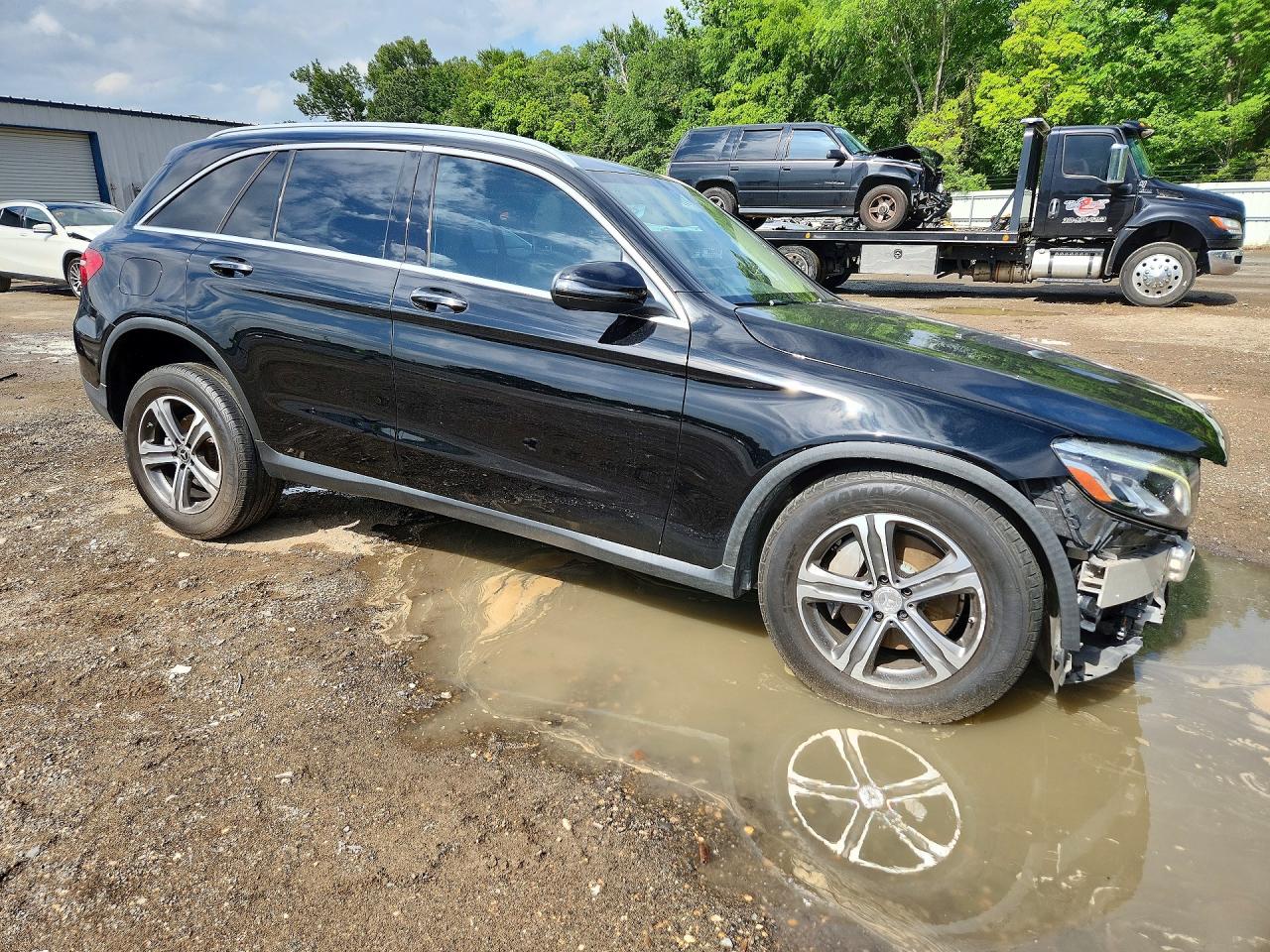 2019 MERCEDES-BENZ GLC GLC300