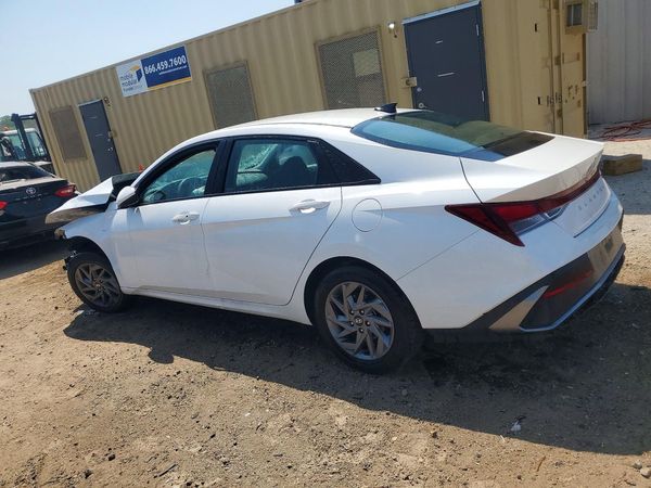 2024 HYUNDAI ELANTRA SEL — DSRA