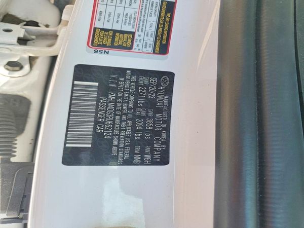 2024 HYUNDAI ELANTRA SEL — VINS