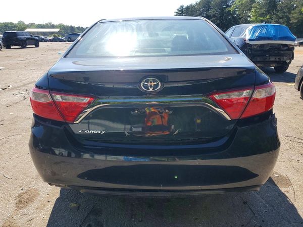 2017 TOYOTA CAMRY