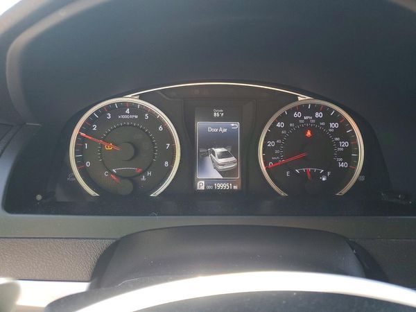 2017 TOYOTA CAMRY
