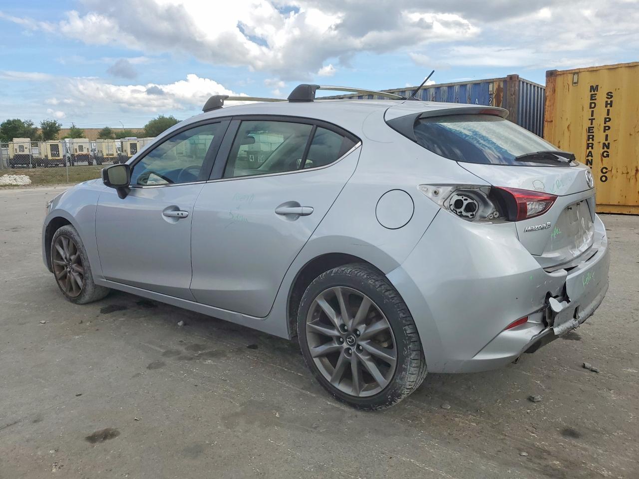 2018 MAZDA 3 Touring