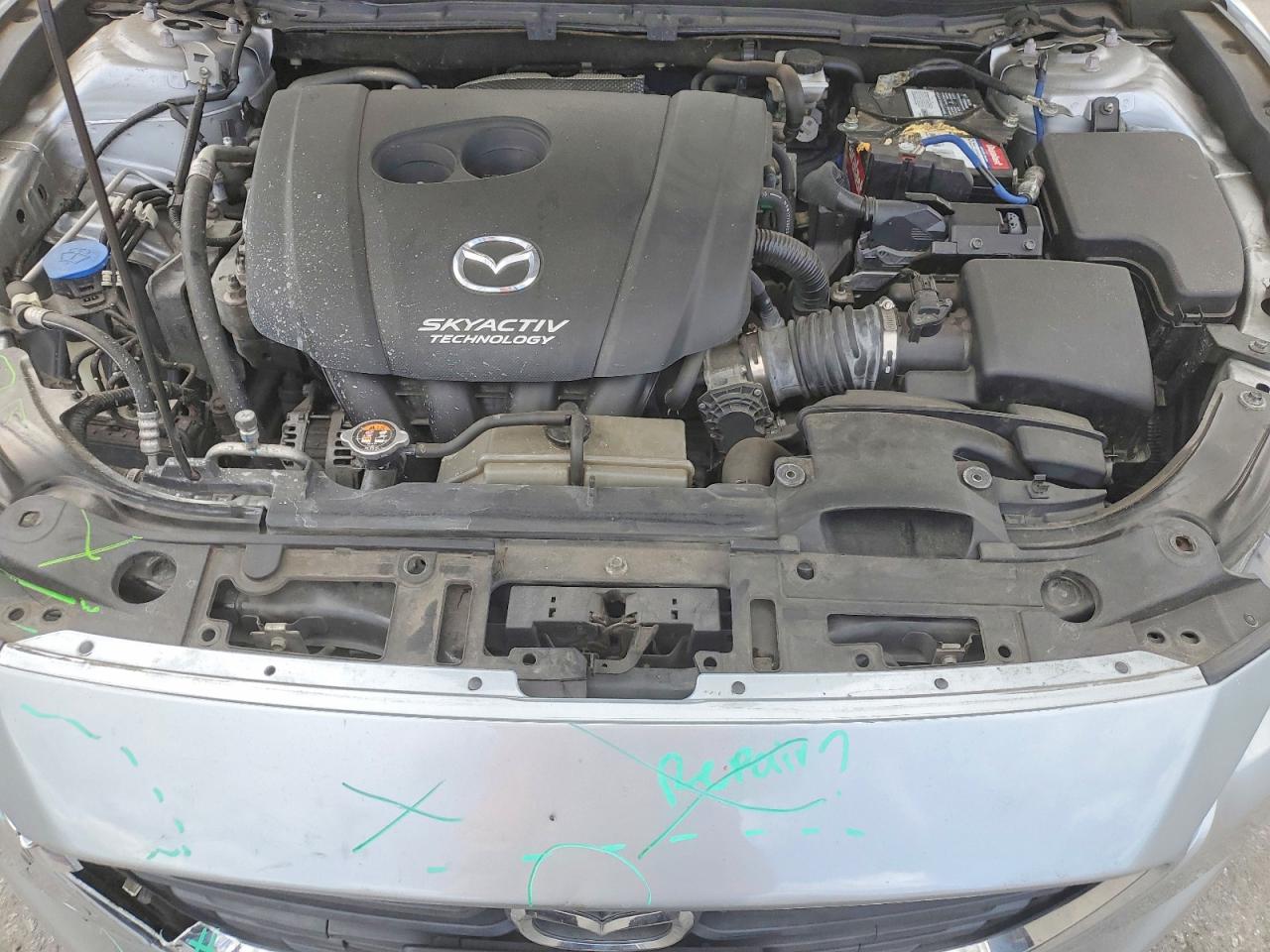 2018 MAZDA 3 Touring