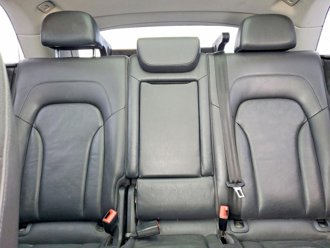 2013 AUDI Q5