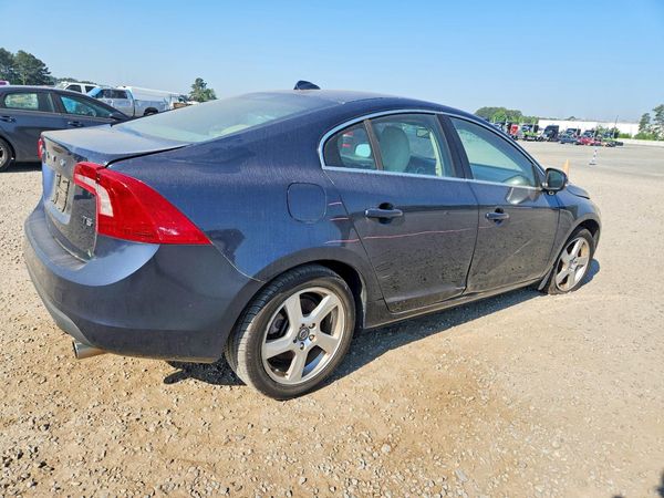 2012 VOLVO S60