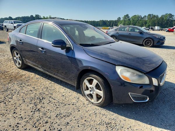 2012 VOLVO S60