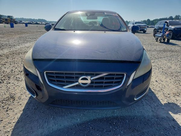 2012 VOLVO S60