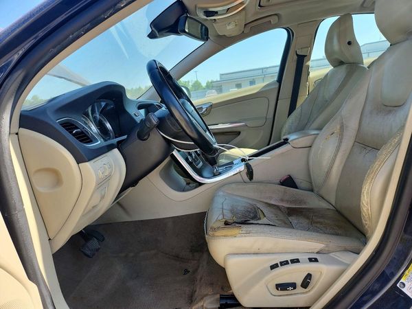 2012 VOLVO S60