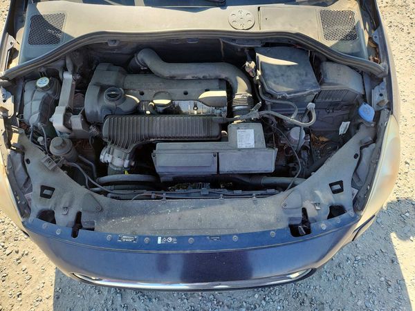 2012 VOLVO S60