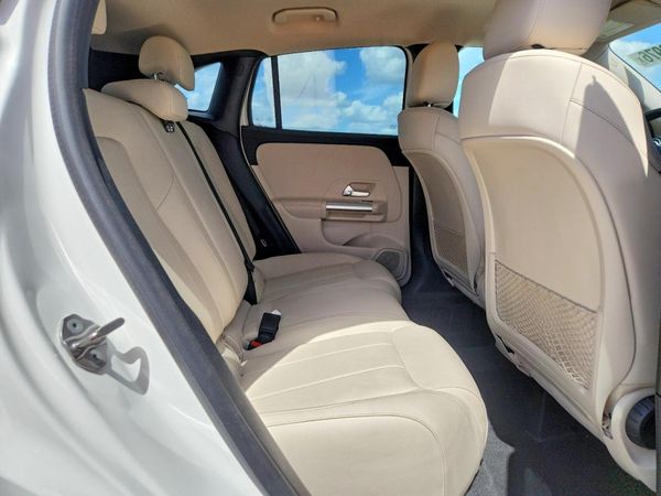 2022 MERCEDES-BENZ GLA GLA250