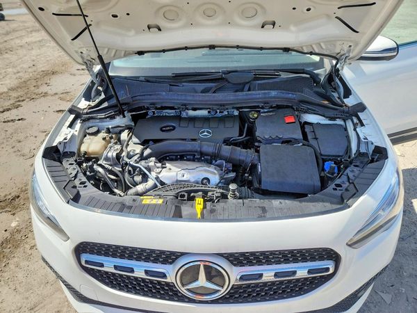 2022 MERCEDES-BENZ GLA GLA250