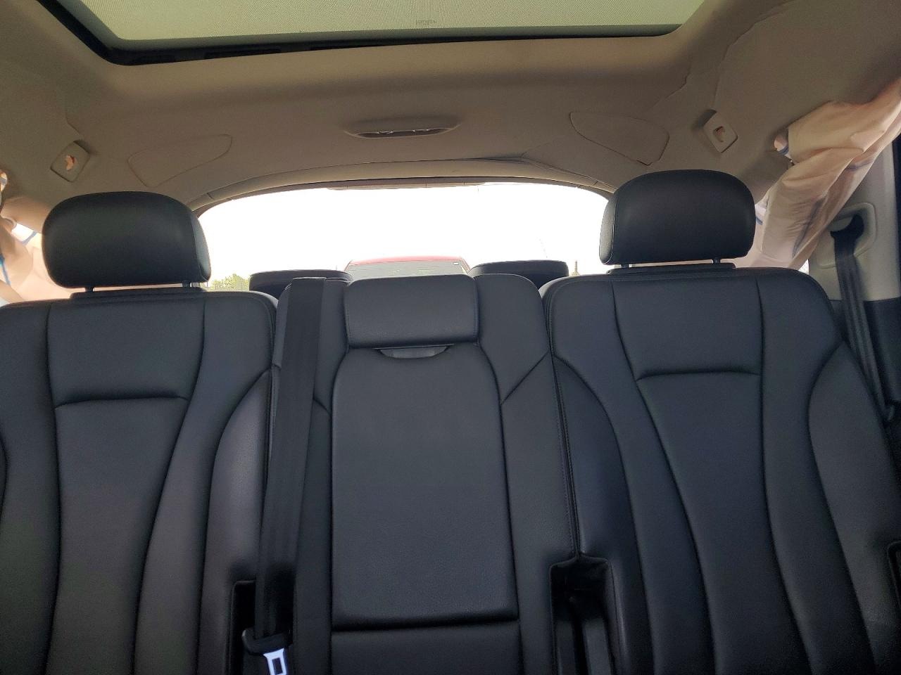 2017 AUDI Q7 quattro Premium Plus