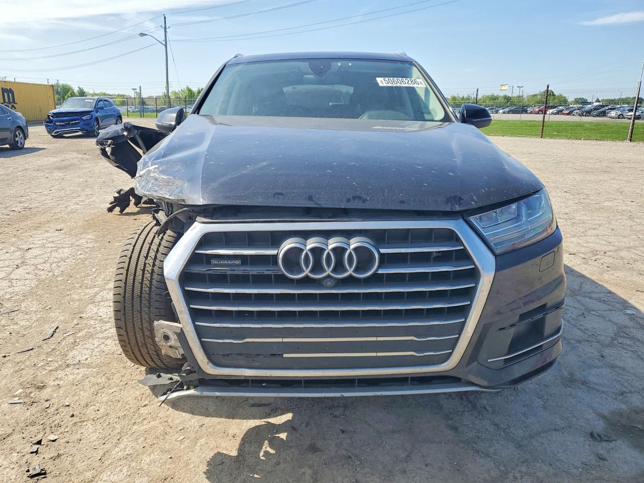 2017 AUDI Q7 quattro Premium Plus