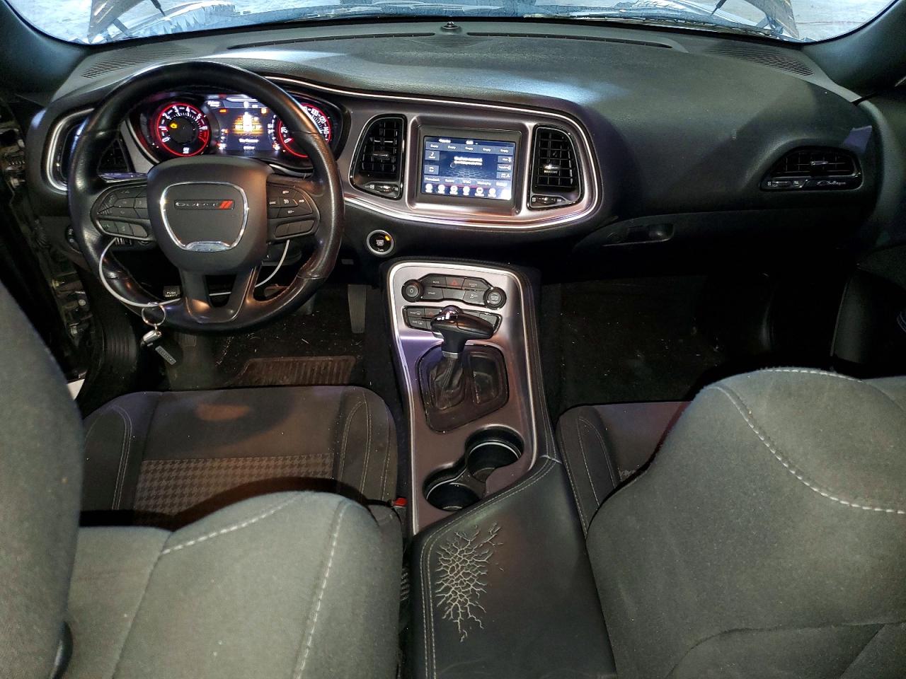 2020 DODGE CHALLENGER SXT