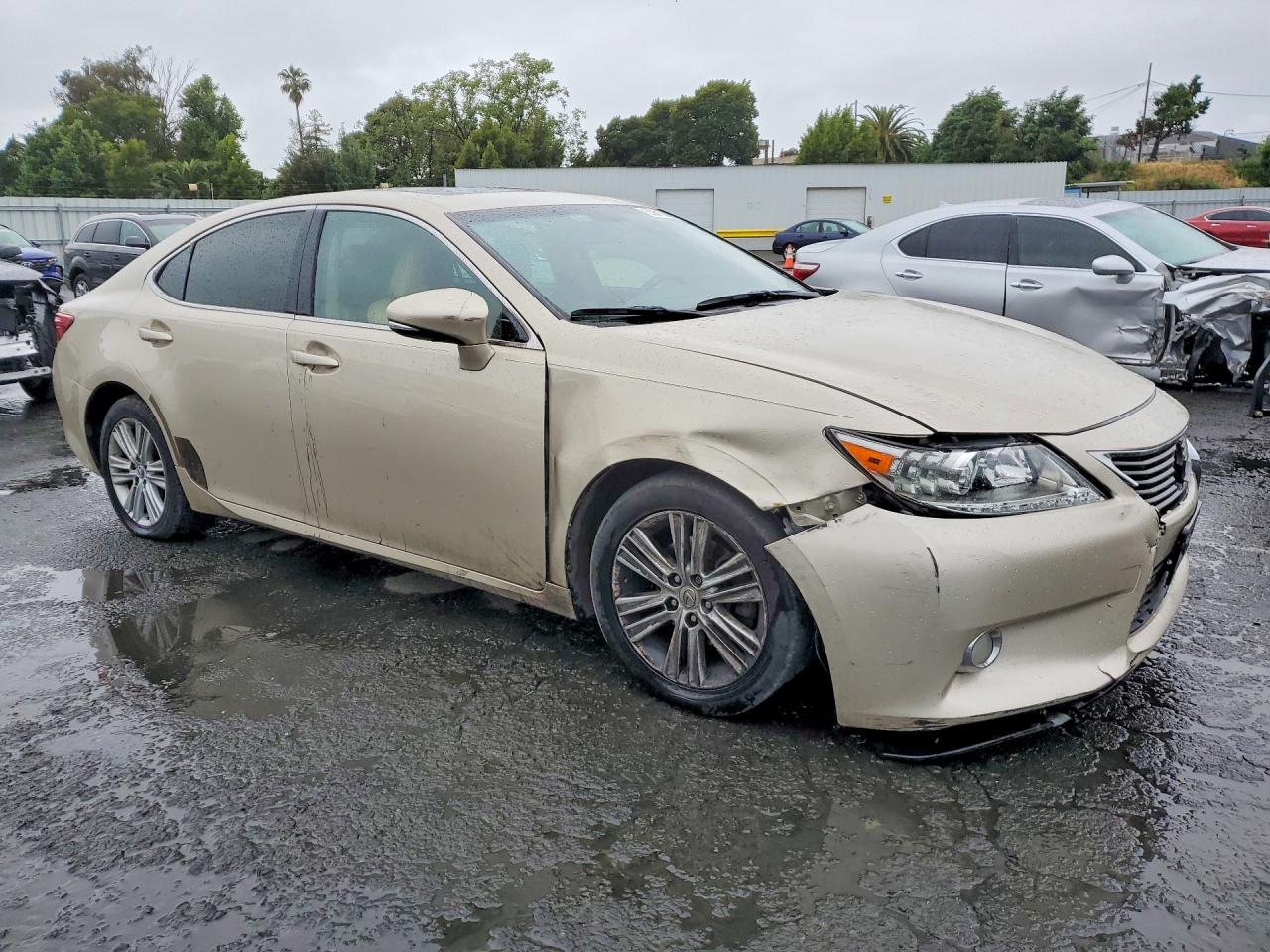 2013 LEXUS ES 350