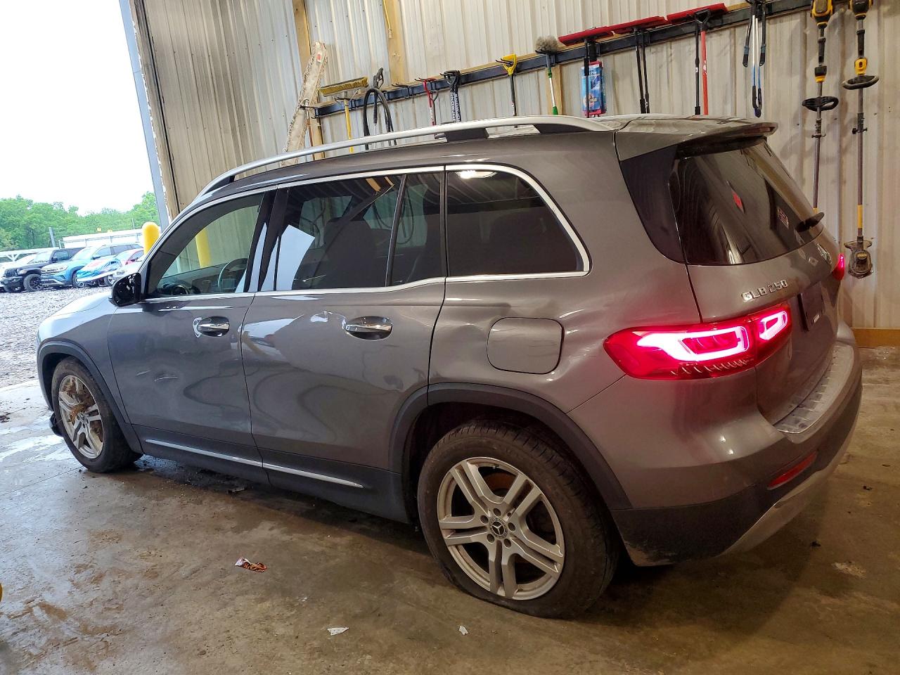 2020 MERCEDES-BENZ GLB GLB250-4M