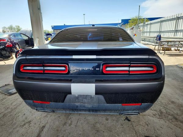 2016 DODGE CHALLENGER