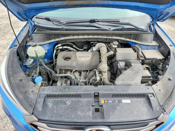 2016 HYUNDAI TUCSON