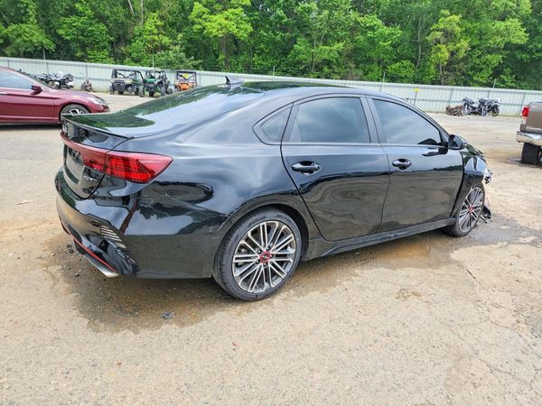 2024 KIA FORTE GT