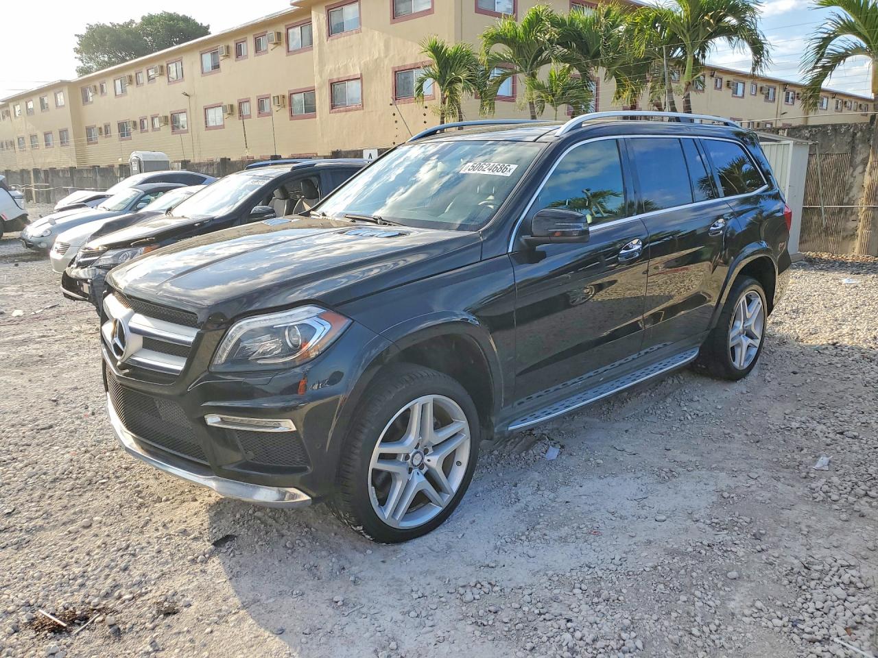 2015 MERCEDES-BENZ GL GL550 4MATIC