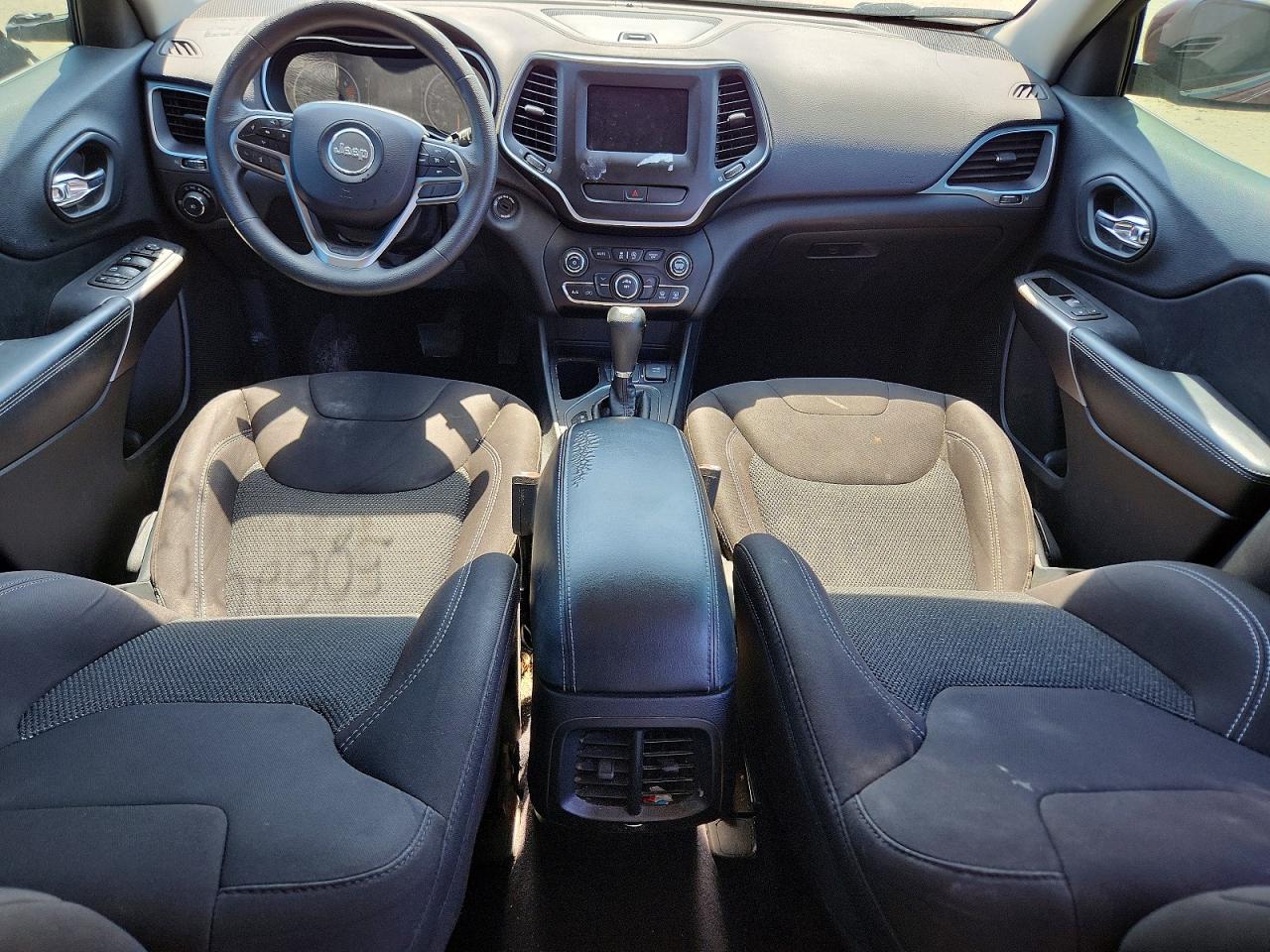 2019 JEEP CHEROKEE LATITUDE FWD