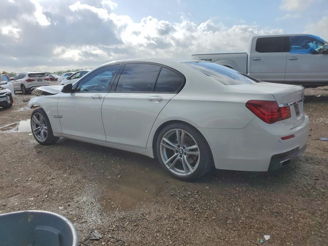 2014 BMW 740